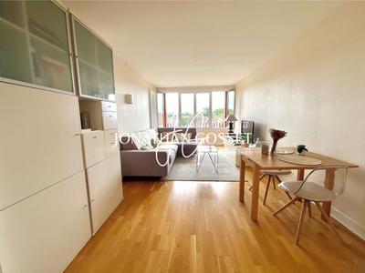 Appartement - 87 m² - 4 pièces