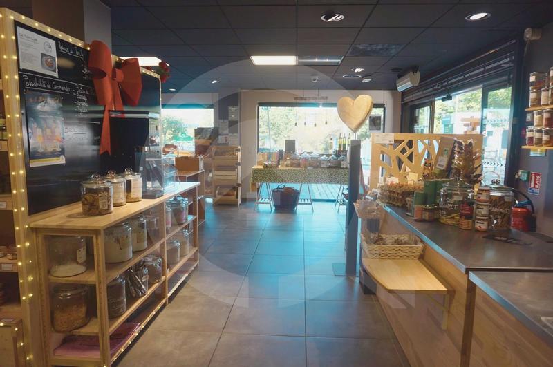 Fonds de commerce - 145 m²