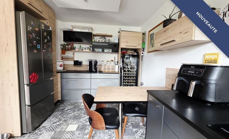 Appartement - 80 m² - 3 pièces