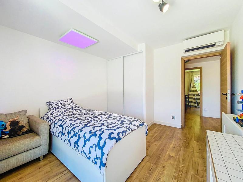 Villa - 185 m² - 7 pièces