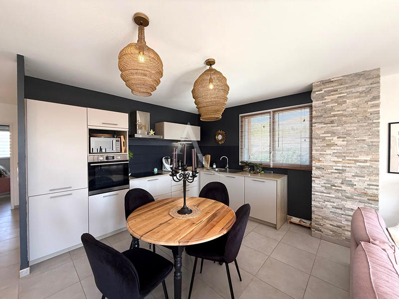 Appartement - 74 m² - 4 pièces