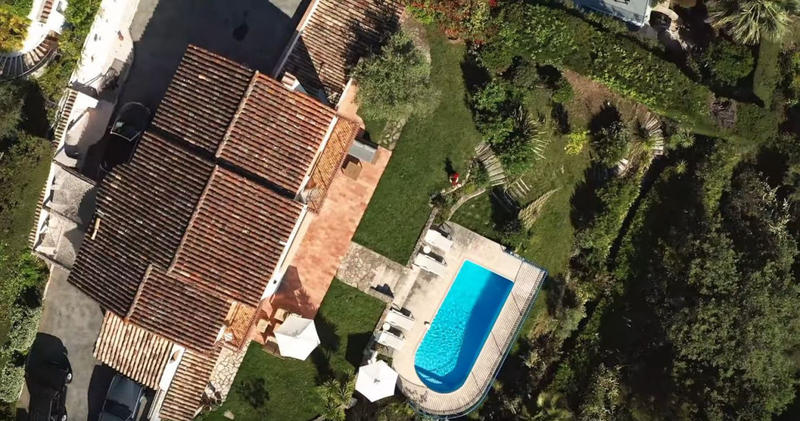 Villa - 200 m² - 5 pièces