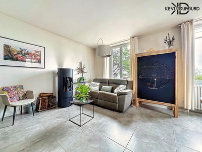 Maison en pierre - 130 m² - 6 pièces