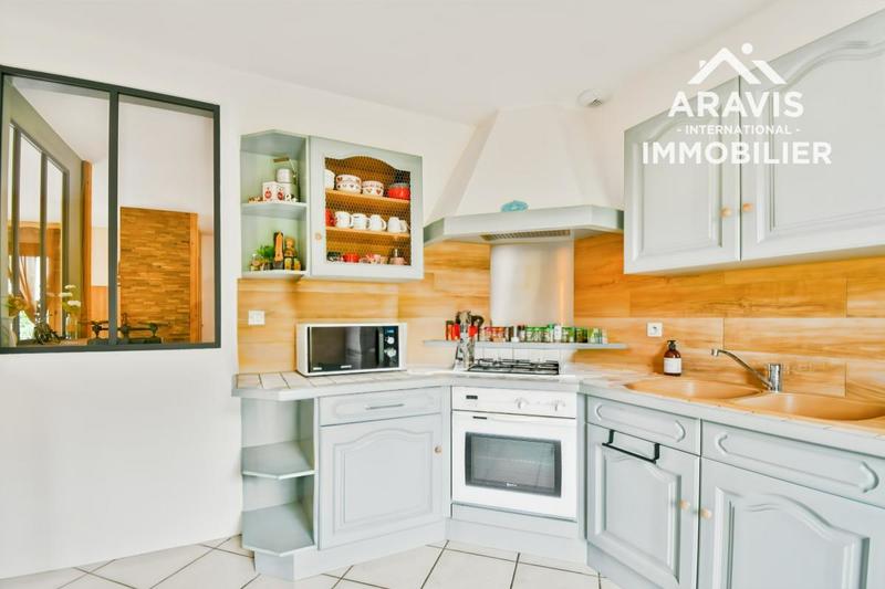 Maison - 159 m² - 7 pièces