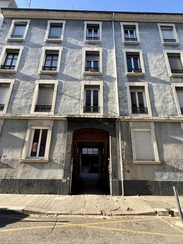 Appartement - 49 m² - 2 pièces