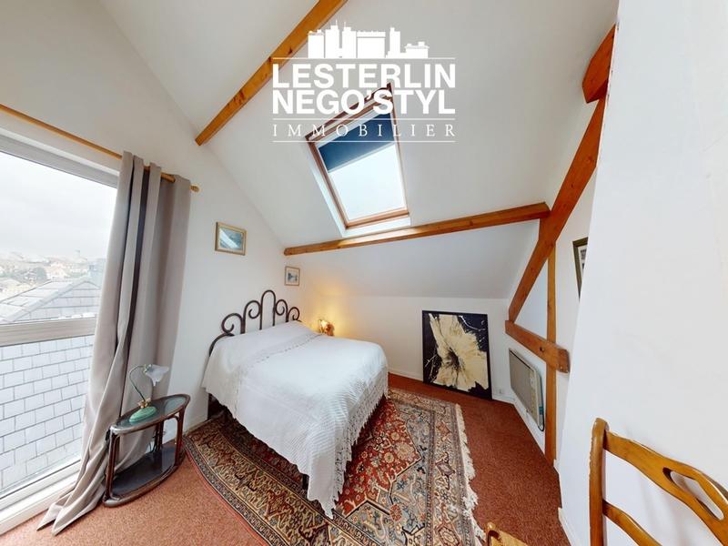 Maison - 190 m² - 6 pièces