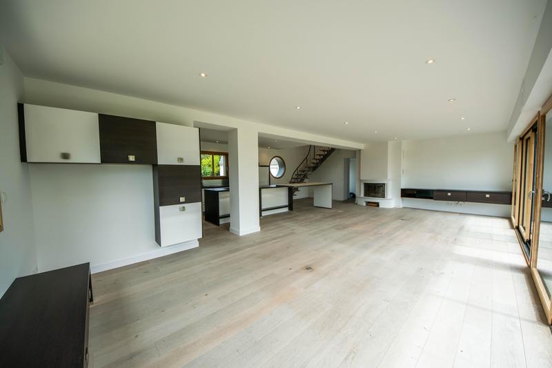 Propriété - 150 m² - 6 pièces
