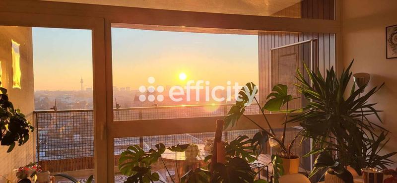 Appartement - 97 m² - 4 pièces