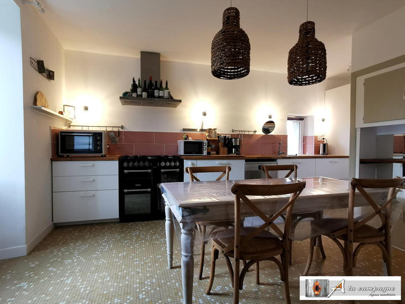 Maison ancienne - 98 m² - 6 pièces