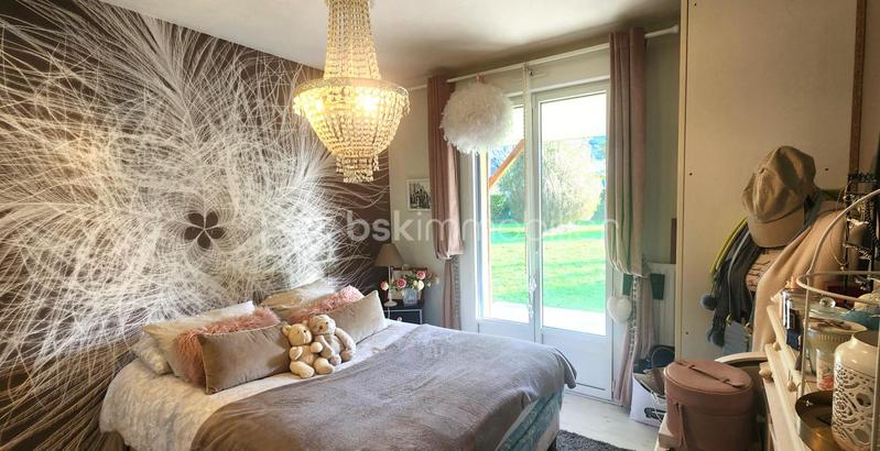 Propriété - 230 m² - 8 pièces