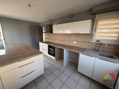 Appartement - 86 m² - 4 pièces