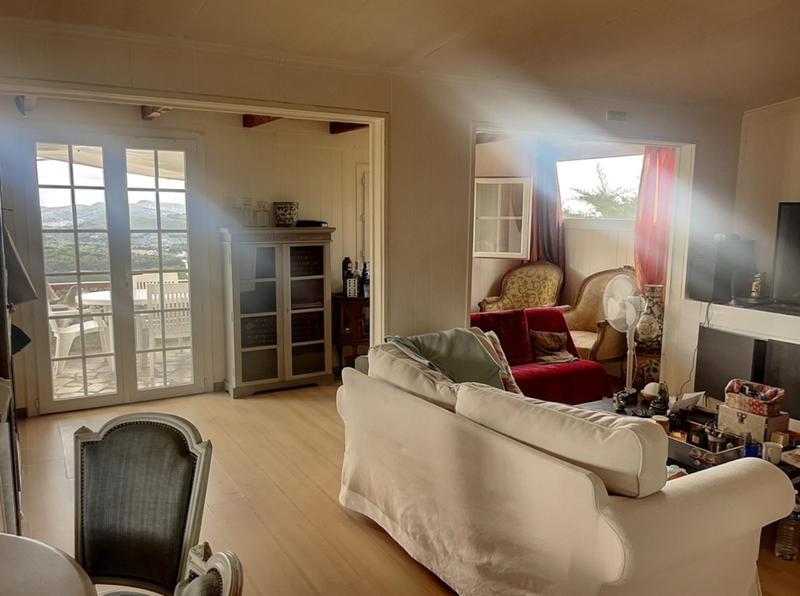 Maison - 115 m² - 4 pièces