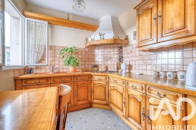 Appartement - 64 m² - 2 pièces