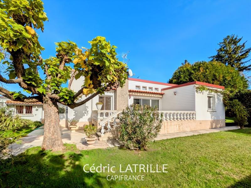 Maison - 150 m² - 5 pièces