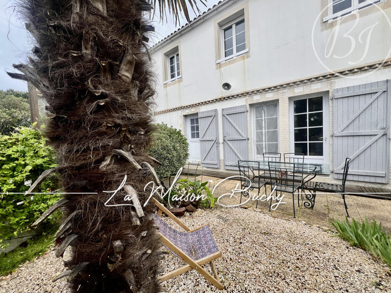 Maison - 88 m² - 4 pièces