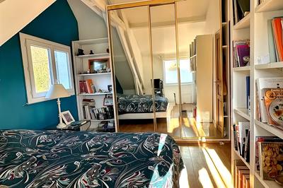 Maison traditionnelle - 122 m² - 5 pièces