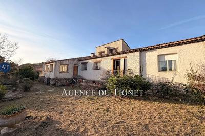 Maison - 186 m² - 6 pièces