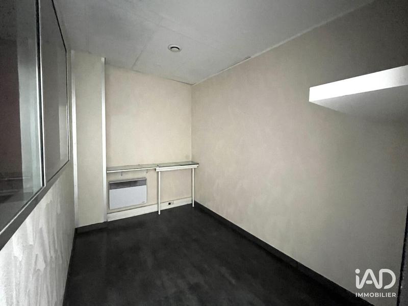 Local commercial - 252 m² - 7 pièces
