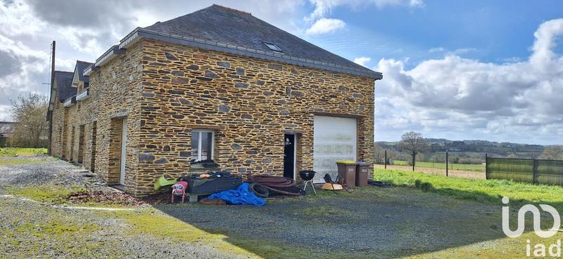 Maison - 260 m² - 6 pièces