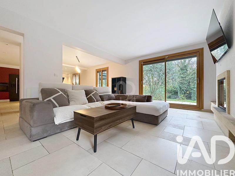 Maison - 140 m² - 7 pièces