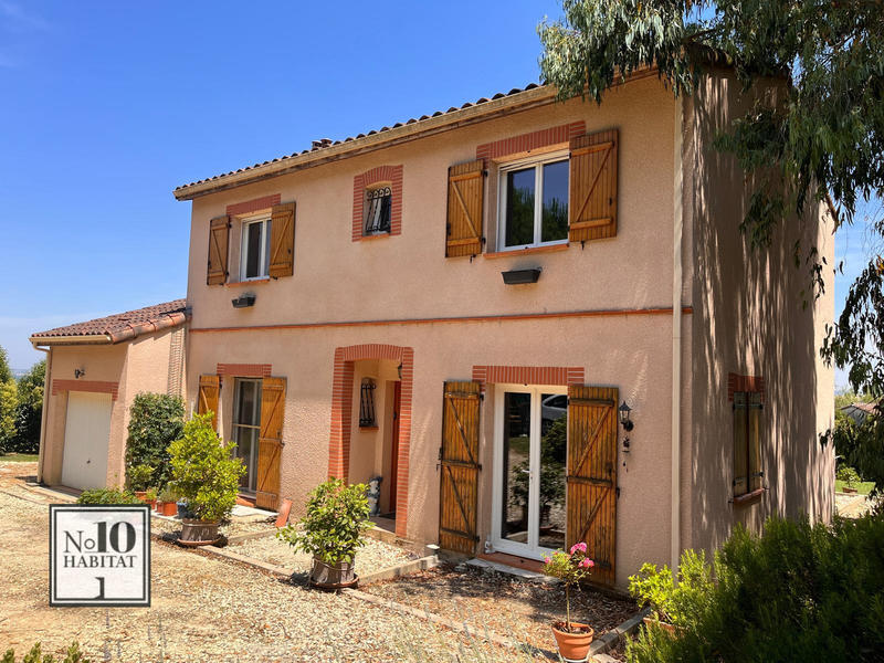 Maison - 130 m² - 6 pièces