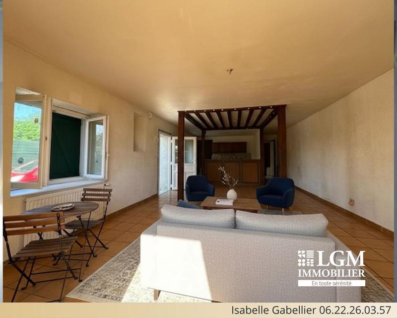 Maison en pierre - 102 m² - 4 pièces