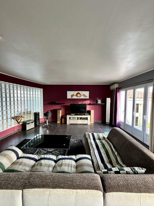 Villa - 155 m² - 5 pièces