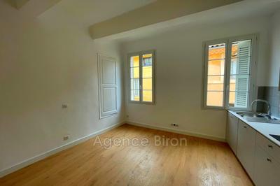 Appartement - 16 m² - 1 pièce