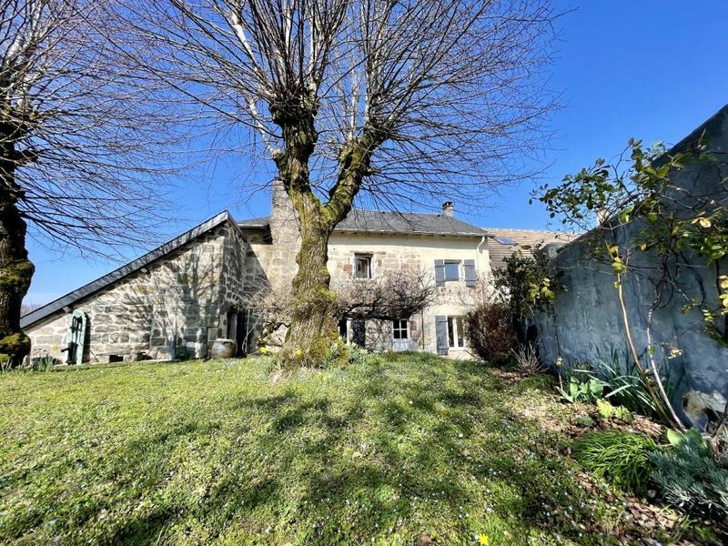 Maison de village - 136 m² - 5 pièces