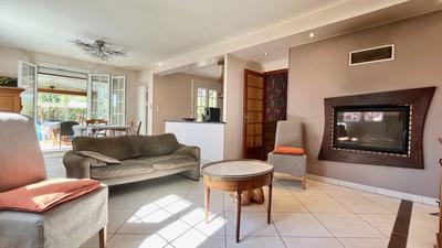 Maison - 149 m² - 7 pièces