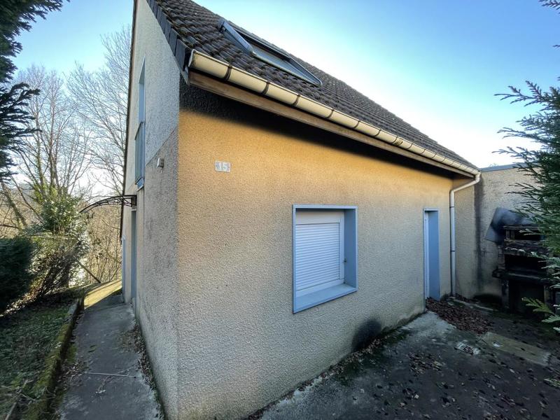 Pavillon - 98 m² - 5 pièces