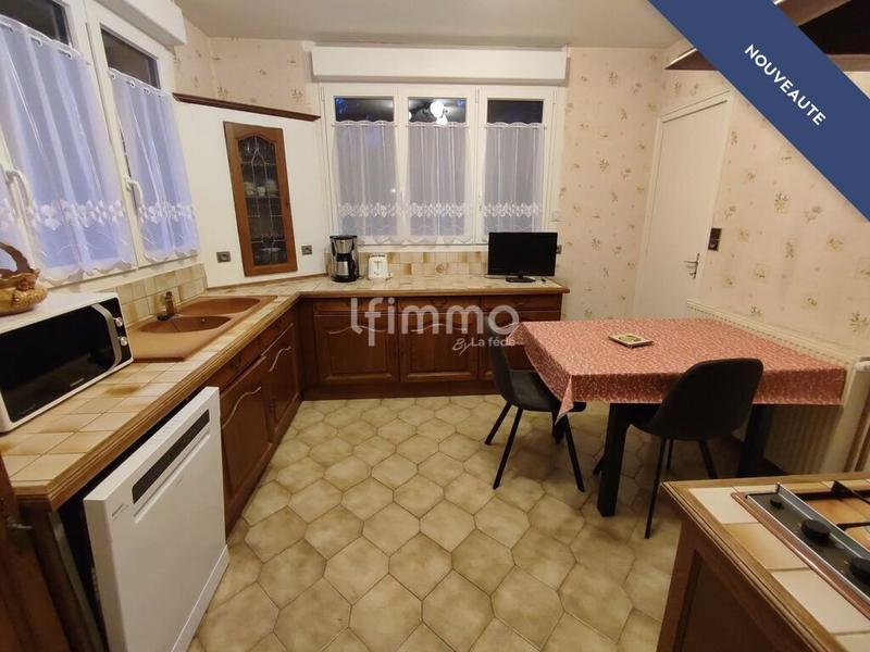 Maison - 102 m² - 5 pièces