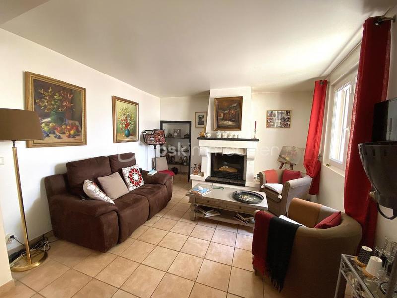 Maison - 105 m² - 4 pièces