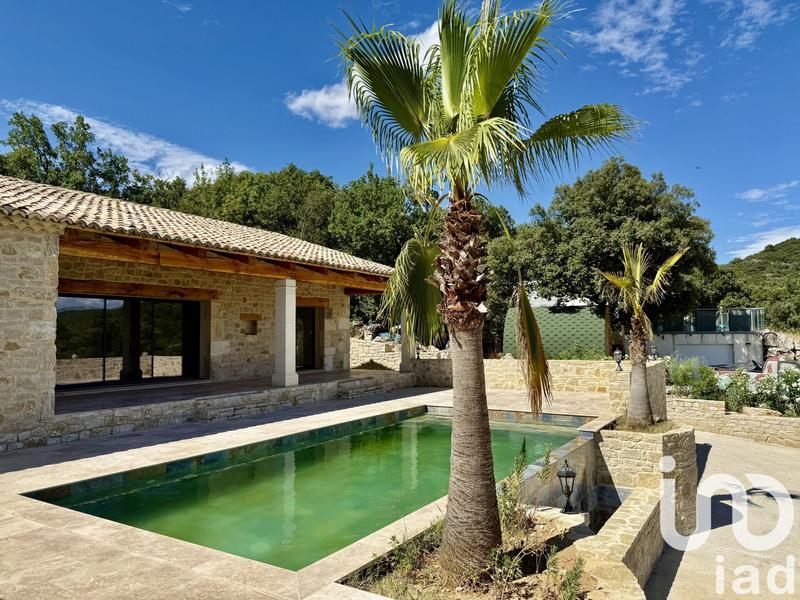 Maison - 151 m² - 6 pièces