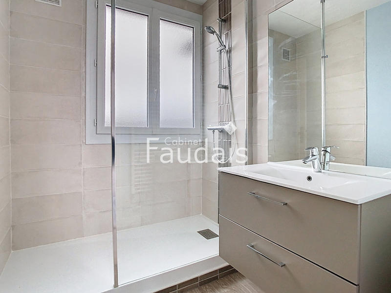 Appartement - 57 m² - 2 pièces