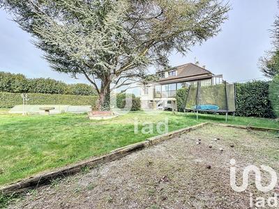 Maison - 200 m² - 7 pièces