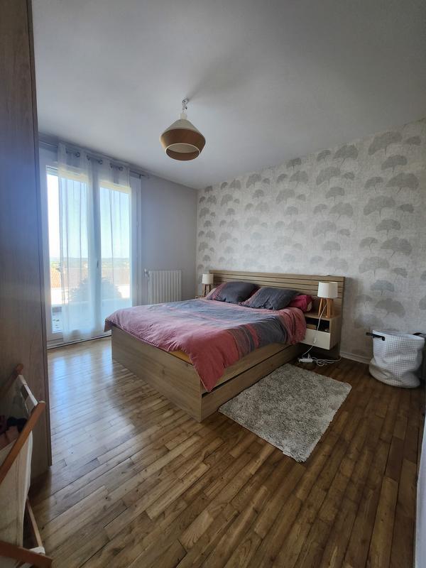 Maison - 89 m² - 5 pièces