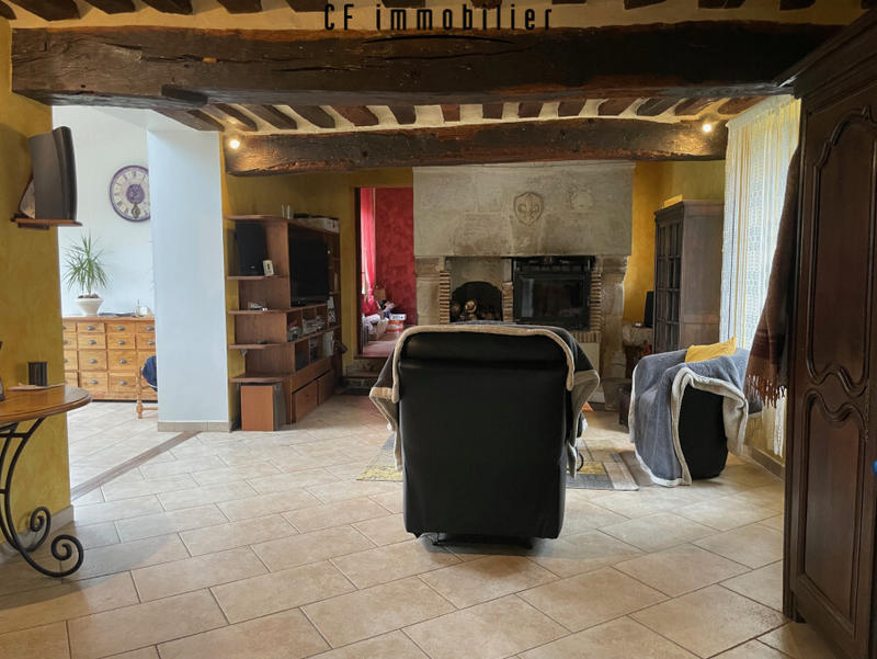Maison - 177 m² - 7 pièces