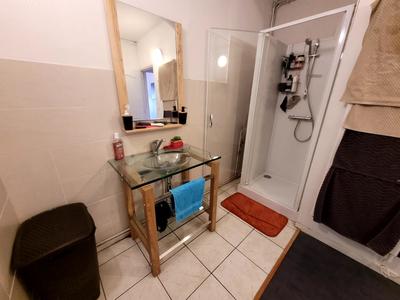 Appartement - 74 m² - 2 pièces