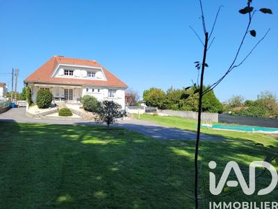 Maison - 146 m² - 7 pièces