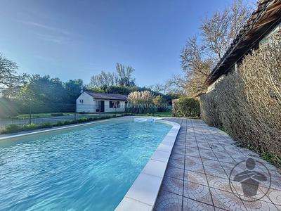 Maison - 117 m² - 5 pièces