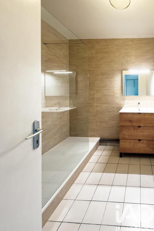 Appartement - 85 m² - 4 pièces