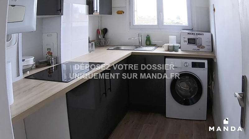 Chambre - 11 m² - 5 pièces