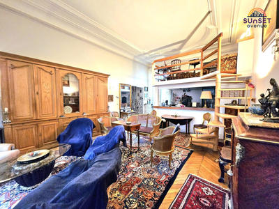 Appartement - 84 m² - 2 pièces