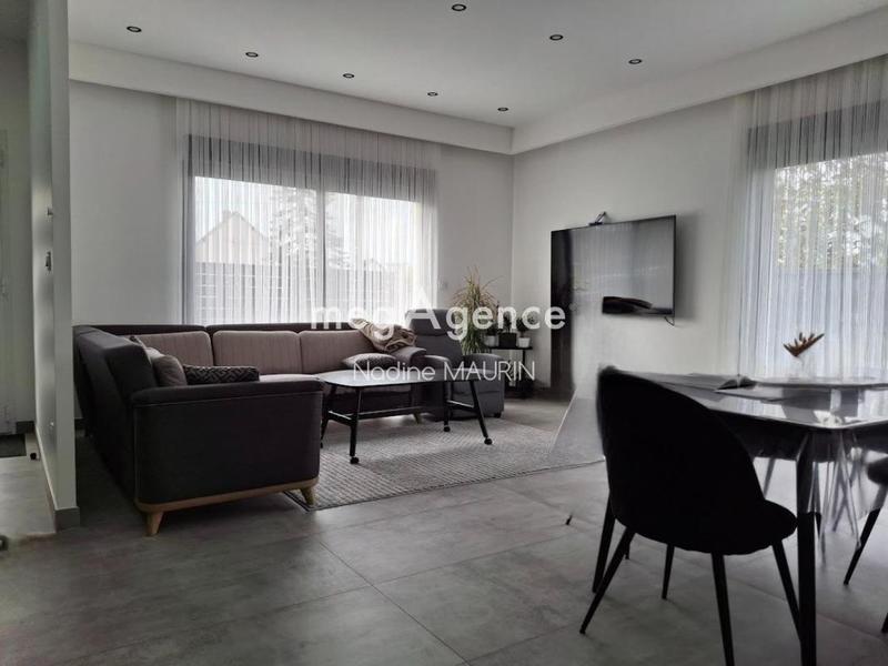 Pavillon - 134 m² - 5 pièces