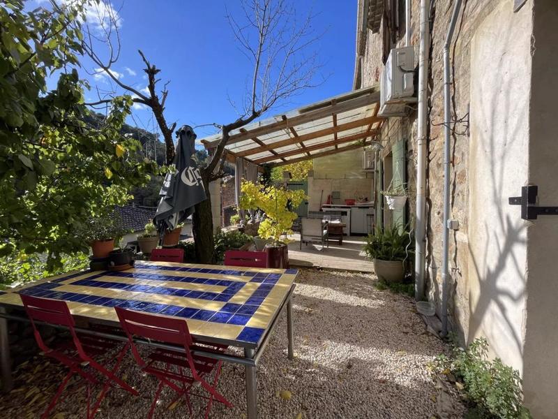 Maison de village - 195 m² - 8 pièces