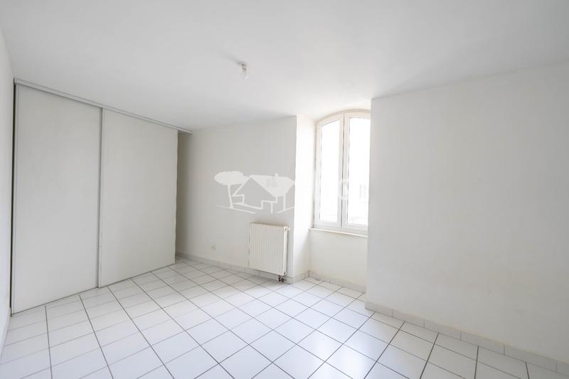 Maison - 285 m² - 11 pièces