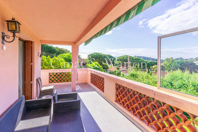 Villa - 122 m² - 5 pièces