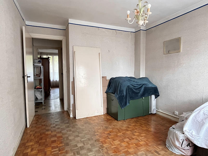 Appartement - 94 m² - 5 pièces