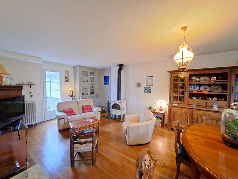 Maison - 105 m² - 5 pièces